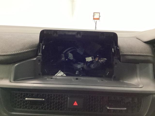 �I�[�f�B�I���X�Ȃ̂ŁA���D�݂̃I�[�f�B�I�V�X�e���𓋍ڂ��邱�Ƃ��ł��܂��B���̍ۂ́A���Г��X�ɂ��C�����������B