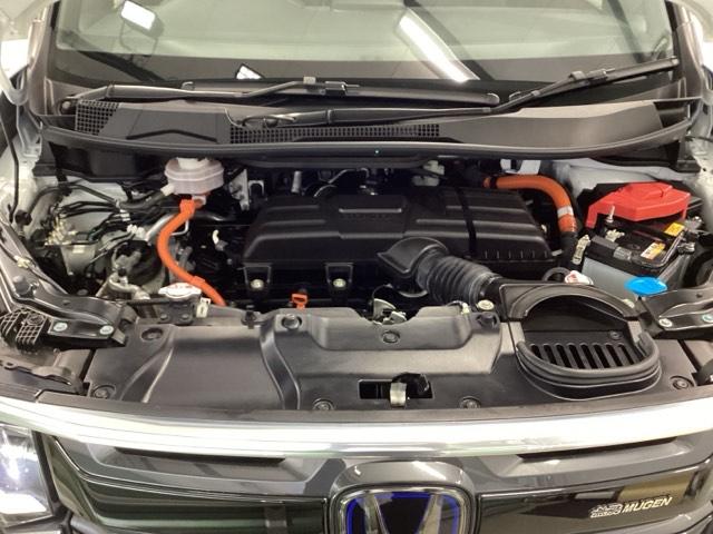 �G���W�����[�������������򂵂Ă��܂��̂ŁA�`���Ă݂Ă��������B