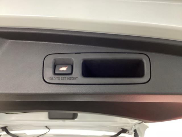 �X�}�[�g�L�[��^�]�Ȃ̃{�^�������������Ń��A�Q�[�g�������ŊJ���܂��I�ו��������Ă��鎞��A�����ʒu�ɂ���o�b�N�h�A��߂�ۂɕ֗��ȋ@�\�ł���