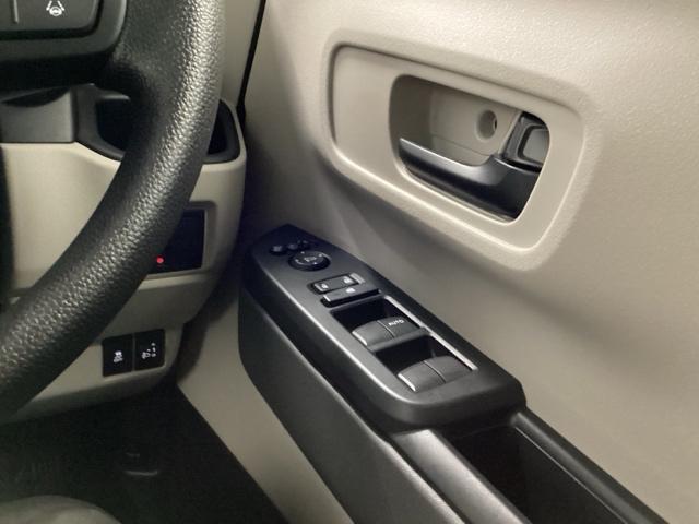 Ｎ－ＢＯＸ ベースグレード　メモリーナビ　ドラレコ　ＥＴＣ　リアカメラ　コーナーソナー　踏み間違い防止装置　パワーステアリング　前席シートヒーター　インテリキー　イモビ　クルーズコントロール　ＬＥＤランプ　パワーウィンドウ（36枚目）