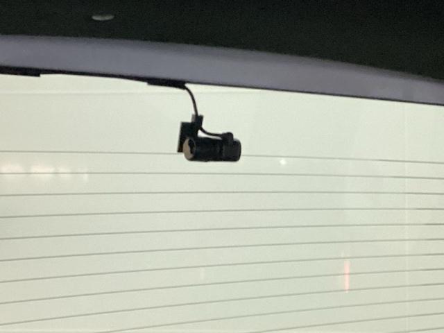 Ｎ－ＢＯＸカスタム ベースグレード　ＨｏｎｄａＣＯＮＮＥＣＴ対応純正メモリーナビ　ドラレコ　衝突軽減Ｂ　ハイビームアシスト　ＵＳＢ　フルセグテレビ　ＩＳＴＯＰ　ＬＥＤライト　Ｂカメラ　オートエアコン　ベンチＳ　前席シートヒーター　Ｓキー（13枚目）