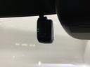ベースグレード　ＨｏｎｄａＣＯＮＮＥＣＴ対応純正メモリーナビ　ドラレコ　衝突軽減Ｂ　ハイビームアシスト　ＵＳＢ　フルセグテレビ　ＩＳＴＯＰ　ＬＥＤライト　Ｂカメラ　オートエアコン　ベンチＳ　前席シートヒーター　Ｓキー（12枚目）