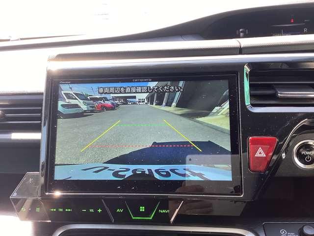 ステップワゴンスパーダ ｅ：ＨＥＶスパーダＧホンダセンシング　１オーナー　禁煙車　リアカメラ　ＥＴＣ　横滑り防止装置　スマートキー　ＡＡＣ　アイドリングストップ　キーレス　エアバッグ　両側ＰＳＤ　整備記録簿　衝突軽減Ｂ（14枚目）