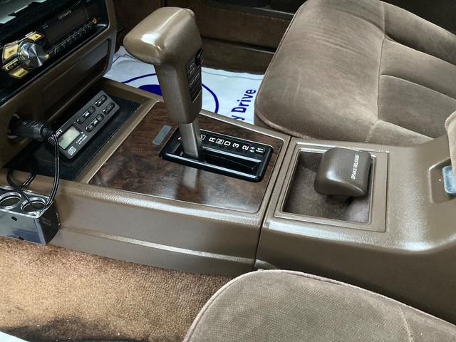 ���i�����ގ��ɕK�����삷�郌�o�[�ł��B����̂��₷�����̂ɂȂ��Ă��܂��B���Ј�x�̊����Ă��������B