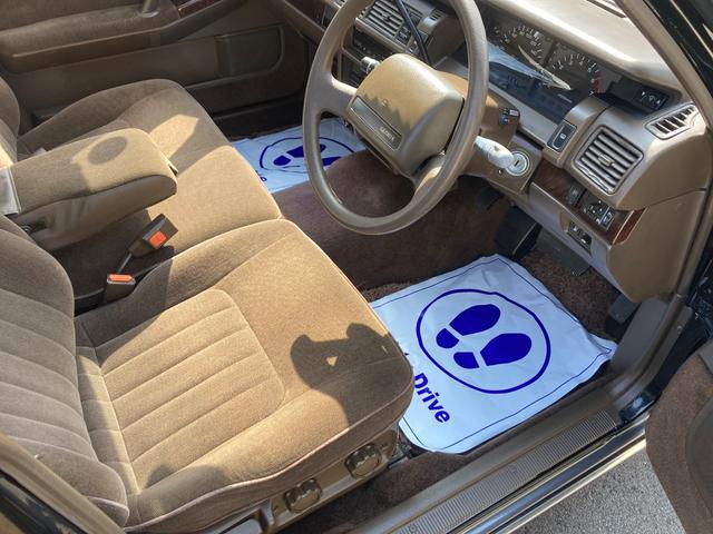 グロリア ベンコラ 車高調 ピロアッパー 17インチアルミホイール フロントリップ マッドガード ノーマルから仕上げ! 全面塗装色替え!(22枚目)