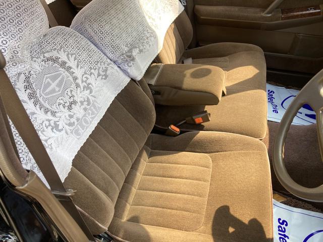 グロリア ベンコラ 車高調 ピロアッパー 17インチアルミホイール フロントリップ マッドガード ノーマルから仕上げ! 全面塗装色替え!(23枚目)