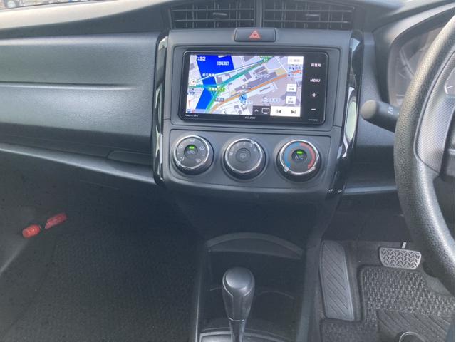 TOYOTA COROLLA AXIO 1.5X