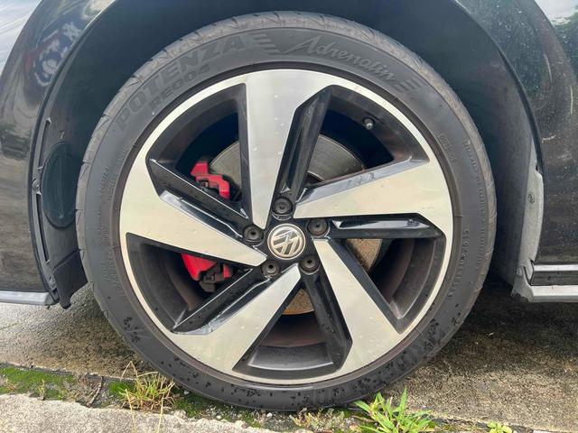 ポロＧＴＩ ベースグレード　バックカメラ　ナビ　ＴＶ　クリアランスソナー　オートクルーズコントロール　衝突被害軽減システム　アルミホイール　ＬＥＤヘッドランプ　キーレスエントリー　アイドリングストップ　電動格納ミラー　ＡＴ（9枚目）