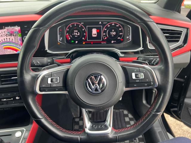 ポロＧＴＩ ベースグレード　バックカメラ　ナビ　ＴＶ　クリアランスソナー　オートクルーズコントロール　衝突被害軽減システム　アルミホイール　ＬＥＤヘッドランプ　キーレスエントリー　アイドリングストップ　電動格納ミラー　ＡＴ（25枚目）