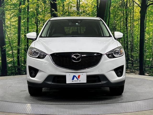 ＣＸ－５ ＸＤ　禁煙車　ＳＤナビ　衝突軽減装置　バック／サイドカメラ　Ｂｌｕｅｔｏｏｔｈ再生　フルセグＴＶ　ＥＴＣ　ＨＩＤヘッドライト　クルーズコントロール　純正１９インチＡＷ　オートエアコン／ライト（15枚目）