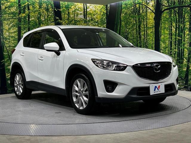 ＣＸ－５ ＸＤ　禁煙車　ＳＤナビ　衝突軽減装置　バック／サイドカメラ　Ｂｌｕｅｔｏｏｔｈ再生　フルセグＴＶ　ＥＴＣ　ＨＩＤヘッドライト　クルーズコントロール　純正１９インチＡＷ　オートエアコン／ライト（17枚目）