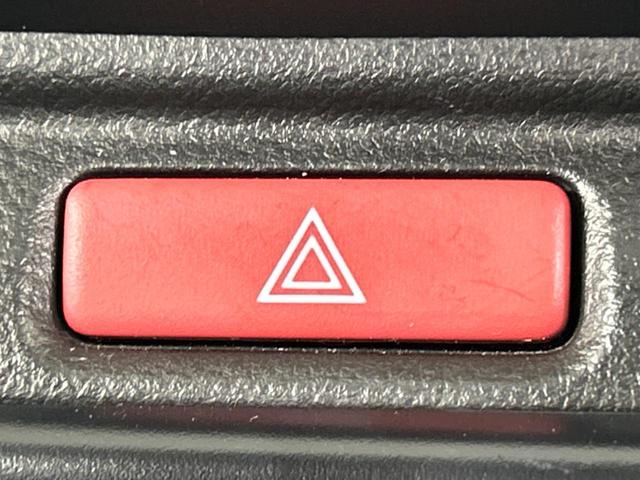 Ｆ　禁煙車　ドライブレコーダー　Ｂｌｕｅｔｏｏｔｈ　リモコンキー　１４インチアルミホイール　エアコン　横滑り防止装置　ドアバイザー　プライバシーガラス(38枚目)