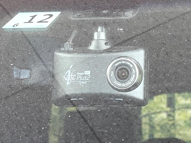 デリカＤ：５ Ｐ　禁煙車　４ＷＤ　純正１１インチナビ　全周囲カメラ　両側電動スライドドア　衝突軽減システム　レーダークルーズ　ＥＴＣ　Ｂｌｕｅｔｏｏｔｈ　　ドラレコ　パワーバックドア　ＬＥＤライト　パワーシート（6枚目）