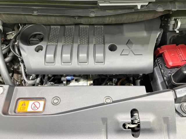 デリカＤ：５ Ｐ　禁煙車　４ＷＤ　純正１１インチナビ　全周囲カメラ　両側電動スライドドア　衝突軽減システム　レーダークルーズ　ＥＴＣ　Ｂｌｕｅｔｏｏｔｈ　　ドラレコ　パワーバックドア　ＬＥＤライト　パワーシート（20枚目）