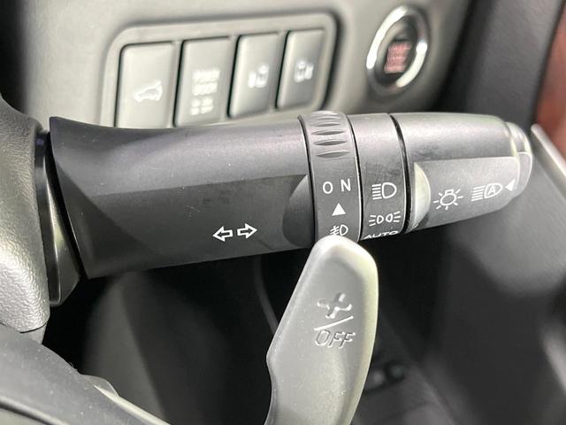 デリカＤ：５ Ｐ　禁煙車　４ＷＤ　純正１１インチナビ　全周囲カメラ　両側電動スライドドア　衝突軽減システム　レーダークルーズ　ＥＴＣ　Ｂｌｕｅｔｏｏｔｈ　　ドラレコ　パワーバックドア　ＬＥＤライト　パワーシート（48枚目）