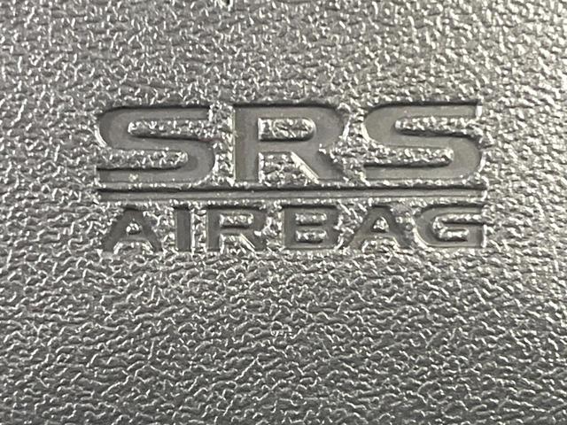 デリカＤ：５ Ｐ　禁煙車　４ＷＤ　純正１１インチナビ　全周囲カメラ　両側電動スライドドア　衝突軽減システム　レーダークルーズ　ＥＴＣ　Ｂｌｕｅｔｏｏｔｈ　　ドラレコ　パワーバックドア　ＬＥＤライト　パワーシート（49枚目）