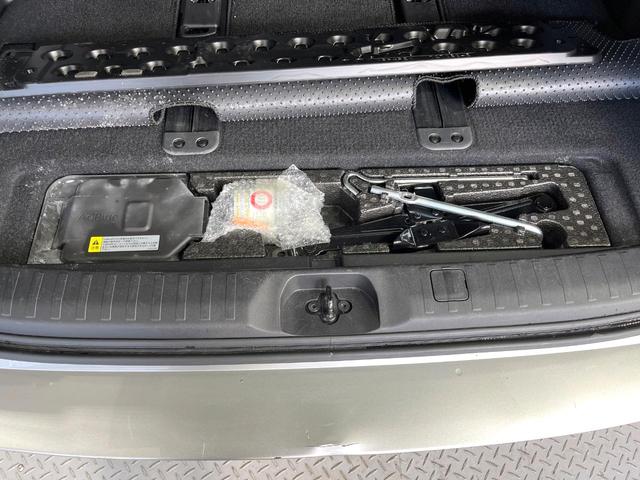 デリカＤ：５ Ｐ　禁煙車　４ＷＤ　純正１１インチナビ　全周囲カメラ　両側電動スライドドア　衝突軽減システム　レーダークルーズ　ＥＴＣ　Ｂｌｕｅｔｏｏｔｈ　　ドラレコ　パワーバックドア　ＬＥＤライト　パワーシート（69枚目）