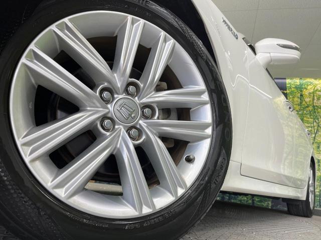 クラウンハイブリッド アスリートＳ　メーカー８型ナビ　バックカメラ　禁煙車　レザーシート　クルコン　前席シートエアコン　ドラレコ　パワーシート　ＨＩＤヘッド　ビルトインＥＴＣ　コーナーセンサー　オートハイビーム　オートライト（13枚目）