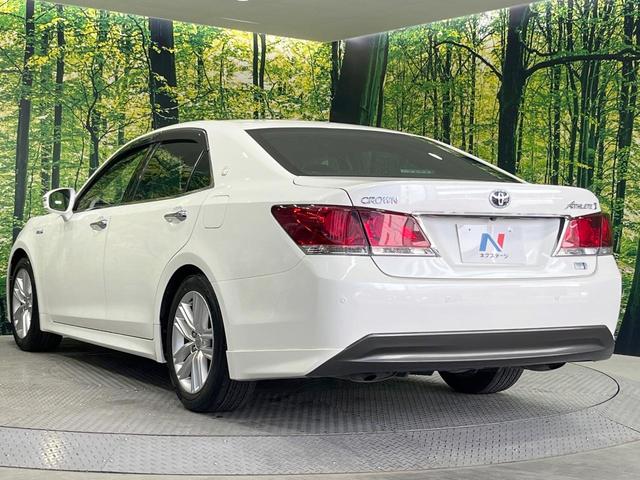 クラウンハイブリッド アスリートＳ　メーカー８型ナビ　バックカメラ　禁煙車　レザーシート　クルコン　前席シートエアコン　ドラレコ　パワーシート　ＨＩＤヘッド　ビルトインＥＴＣ　コーナーセンサー　オートハイビーム　オートライト（65枚目）