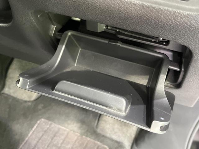 セレナ ハイウェイスターＧ　両側電動ドア　８型ナビ　フリップダウンモニター　全周囲カメラ　衝突被害軽減システム　禁煙車　ドラレコ　コーナーセンサー　スマートキー　ＬＥＤヘッド　ビルトインＥＴＣ　クルコン　パークアシスト（29枚目）