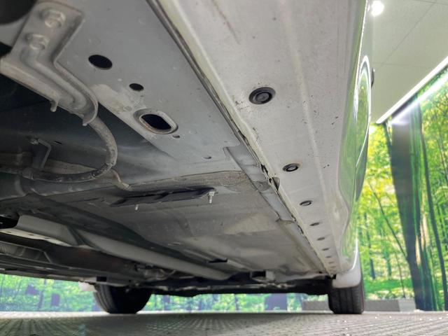 ノート Ｓ　純正ＳＤナビ　衝突被害軽減システム　禁煙車　コーナーセンサー　車線逸脱警報　オートライト　レーンアシスト　Ｂｌｕｅｔｏｏｔｈ　ＣＤ　ＤＶＤ再生　フルセグＴＶ　アイドリングストップ　ドアバイザー（22枚目）