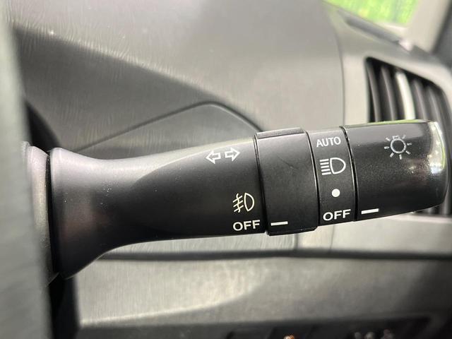 プリウス Ｇ　純正ＳＤナビ　バックカメラ　禁煙車　パワーシート　スマートキー　ＨＩＤヘッド　ビルトインＥＴＣ　クルコン　オートライト　オートエアコン　純正１５インチアルミ　Ｂｌｕｅｔｏｏｔｈ　ＣＤ　フルセグ（26枚目）