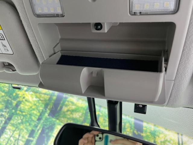 プリウス Ｇ　純正ＳＤナビ　バックカメラ　禁煙車　パワーシート　スマートキー　ＨＩＤヘッド　ビルトインＥＴＣ　クルコン　オートライト　オートエアコン　純正１５インチアルミ　Ｂｌｕｅｔｏｏｔｈ　ＣＤ　フルセグ（39枚目）