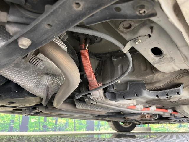 プリウス Ｇ　純正ＳＤナビ　バックカメラ　禁煙車　パワーシート　スマートキー　ＨＩＤヘッド　ビルトインＥＴＣ　クルコン　オートライト　オートエアコン　純正１５インチアルミ　Ｂｌｕｅｔｏｏｔｈ　ＣＤ　フルセグ（49枚目）