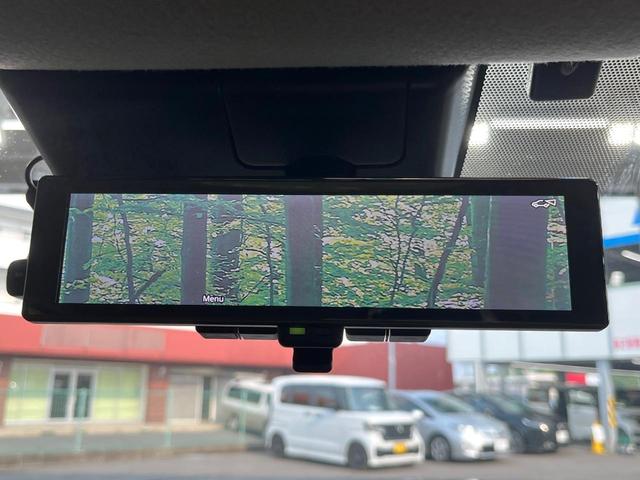 ノート Ｘ　純正９型ナビ　全周囲カメラ　衝突軽減装置　デジタルミラー　禁煙車　ドラレコ　コーナーセンサー　スマートキー　ＬＥＤヘッド　ビルトインＥＴＣ　オートライト　Ｂｌｕｅｔｏｏｔｈ　フルセグ　ＬＥＤフォグ（5枚目）