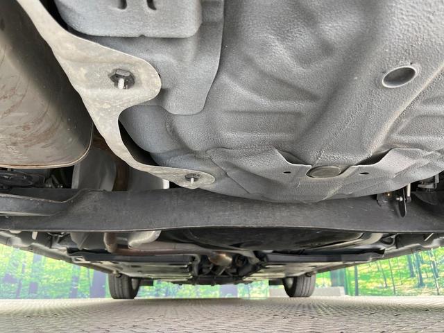 ノート Ｘ　純正９型ナビ　全周囲カメラ　衝突軽減装置　デジタルミラー　禁煙車　ドラレコ　コーナーセンサー　スマートキー　ＬＥＤヘッド　ビルトインＥＴＣ　オートライト　Ｂｌｕｅｔｏｏｔｈ　フルセグ　ＬＥＤフォグ（18枚目）