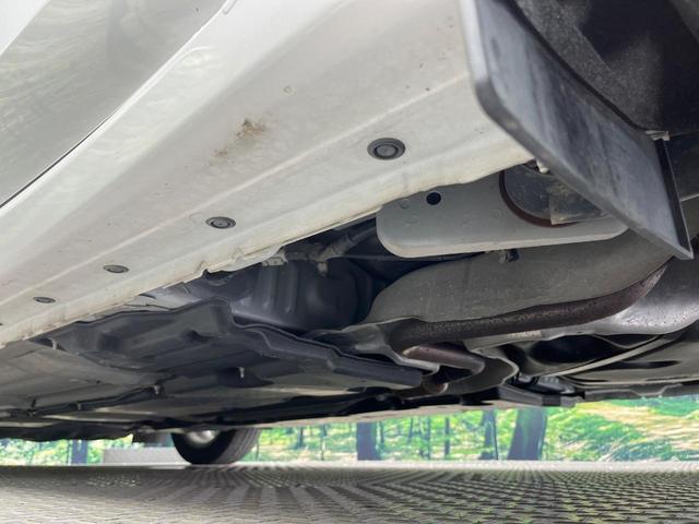 ノート Ｘ　純正９型ナビ　全周囲カメラ　衝突軽減装置　デジタルミラー　禁煙車　ドラレコ　コーナーセンサー　スマートキー　ＬＥＤヘッド　ビルトインＥＴＣ　オートライト　Ｂｌｕｅｔｏｏｔｈ　フルセグ　ＬＥＤフォグ（20枚目）