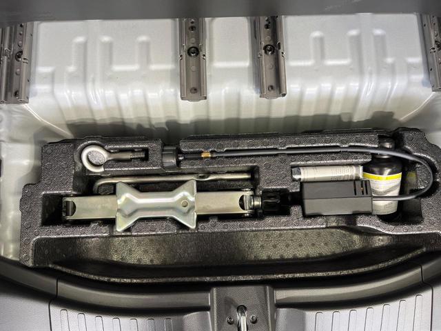Ｎ－ＢＯＸカスタム Ｌ　スタイル＋ブラック　両側電動ドア　純正９インチＳＤナビ　バックカメラ　衝突被害軽減システム　禁煙車　ドラレコ　コーナーセンサー　スマートキー　ＬＥＤヘッド　ＥＴＣ　クルコン　車線逸脱警報　オートライト　オートエアコン（64枚目）