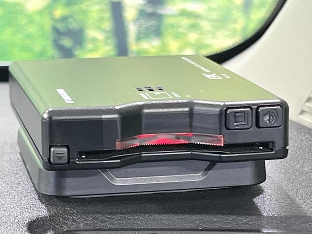 オーラ Ｇ　ＳＤナビ　全周囲カメラ　衝突被害軽減システム　禁煙車　ドラレコ　コーナーセンサー　スマートキー　ＬＥＤヘッド　ＥＴＣ　オートライト　オートエアコン　純正１７インチアルミ　Ｂｌｕｅｔｏｏｔｈ（35枚目）