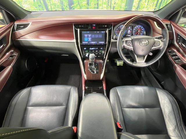 ハリアー プレミアム　サンルーフ　純正９型ナビ　バックカメラ　禁煙車　電動リアゲート　ハーフレザーシート　パワーシート　ＬＥＤヘッド　ＥＴＣ　クルコン　車線逸脱警報　オートライト　デュアルエアコン（2枚目）