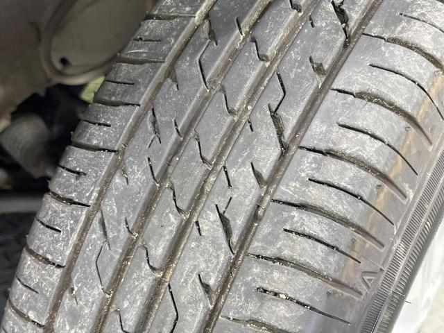ノート Ｘ　ＳＤナビ　バックカメラ　衝突被害軽減システム　禁煙車　ドラレコ　スマートキー　ＥＴＣ　車線逸脱警報　オートライト　Ｂｌｕｅｔｏｏｔｈ　ＣＤ　ＤＶＤ再生　フルセグ（30枚目）