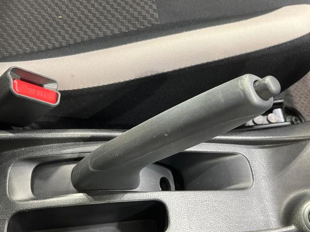 ノート Ｘ　ＳＤナビ　バックカメラ　衝突被害軽減システム　禁煙車　ドラレコ　スマートキー　ＥＴＣ　車線逸脱警報　オートライト　Ｂｌｕｅｔｏｏｔｈ　ＣＤ　ＤＶＤ再生　フルセグ（46枚目）