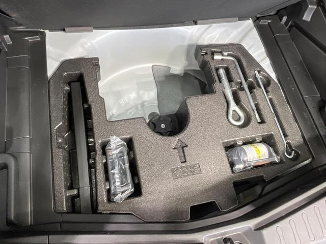 ノート Ｘ　ＳＤナビ　バックカメラ　衝突被害軽減システム　禁煙車　ドラレコ　スマートキー　ＥＴＣ　車線逸脱警報　オートライト　Ｂｌｕｅｔｏｏｔｈ　ＣＤ　ＤＶＤ再生　フルセグ（52枚目）