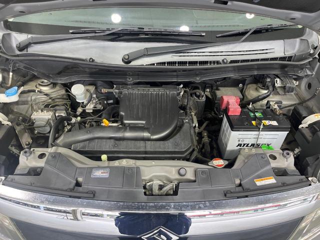 ソリオバンディット ベースグレード　両側電動ドア　ＳＤナビ　バックカメラ　禁煙車　スマートキー　ＨＩＤヘッド　ビルトインＥＴＣ　オートエアコン　純正１５インチアルミ　Ｂｌｕｅｔｏｏｔｈ　ＣＤ　ＤＶＤ再生（18枚目）