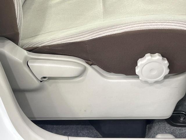 デイズ Ｘ　ＳＤナビ　全周囲カメラ　衝突被害軽減システム　禁煙車　シートヒーター　コーナーセンサー　スマートキー　ＬＥＤヘッド　車線逸脱警報　オートライト　オートエアコン　Ｂｌｕｅｔｏｏｔｈ　ＣＤ　ＤＶＤ再生（33枚目）