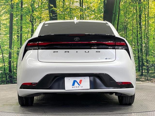 プリウス Ｚ　全周囲カメラ　デジタルミラー　レーダークルーズ　禁煙車　電動リアゲート　前席シートエアコン　パワーシート　コーナーセンサー　スマートキー　ＬＥＤヘッド　ＥＴＣ２．０　車線逸脱警報　オートライト（15枚目）