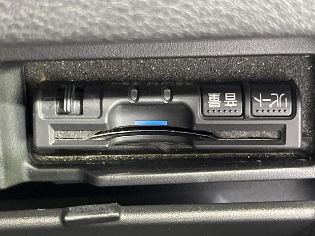 セレナ ハイウェイスターＧ　両側電動スライドドア　純正ＳＤナビ　全周囲カメラ　衝突被害軽減システム　禁煙車　ドラレコ　コーナーセンサー　スマートキー　ＬＥＤヘッド　ビルトインＥＴＣ　クルコン　オートライト　オートエアコン（7枚目）