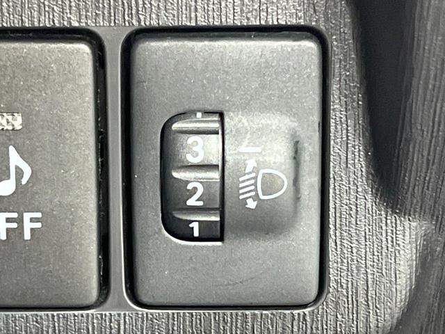 プリウスアルファ Ｓ　純正ＳＤナビ　バックカメラ　禁煙車　ドラレコ　コーナーセンサー　スマートキー　ビルトインＥＴＣ　オートライト　オートエアコン　Ｂｌｕｅｔｏｏｔｈ　ＣＤ　ＤＶＤ再生　フルセグ　ＬＥＤフォグ（24枚目）