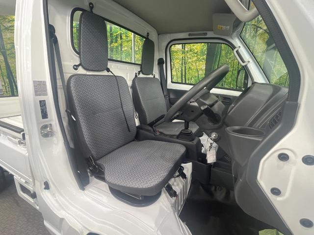 クリッパートラック ＤＸ　４ＷＤ　禁煙車　エアコン　衝突安全ボディ　パワーステアリング　トラクションコントロール（6枚目）