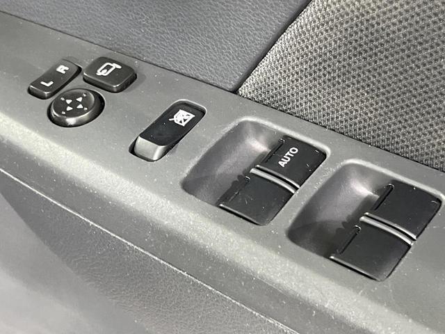ワゴンＲ ＦＡ　禁煙車　キーレス　オーディオ　ドアバイザー　衝突安全ボディ　盗難防止システム　プライバシーガラス（6枚目）