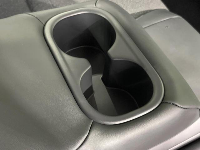 ヴェゼル ｅ：ＨＥＶ　Ｚ　９型ナビ　ホンダセンシング　バックカメラ　レーダークルーズ　禁煙車　電動リアゲート　ハーフレザーシート　ドラレコ　ステアリングヒーター　クリアランスソナー　ＬＥＤヘッド　ＥＴＣ　オートライト（71枚目）