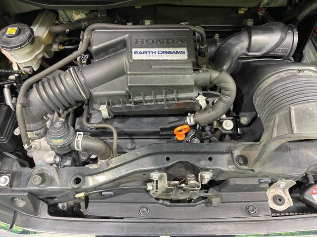 Ｎ－ＢＯＸカスタム Ｇ・ターボＬパッケージ　両側電動ドア　純正ＳＤナビ　バックカメラ　禁煙車　ハーフレザーシート　スマートキー　ＨＩＤヘッド　ビルトインＥＴＣ　クルコン　オートエアコン　純正１４インチアルミ　Ｂｌｕｅｔｏｏｔｈ　ＣＤ（18枚目）