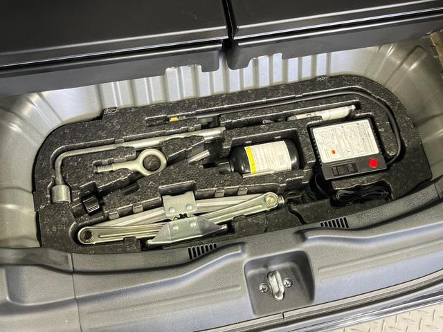 Ｎ－ＢＯＸカスタム Ｇ・ターボＬパッケージ　両側電動ドア　純正ＳＤナビ　バックカメラ　禁煙車　ハーフレザーシート　スマートキー　ＨＩＤヘッド　ビルトインＥＴＣ　クルコン　オートエアコン　純正１４インチアルミ　Ｂｌｕｅｔｏｏｔｈ　ＣＤ（43枚目）