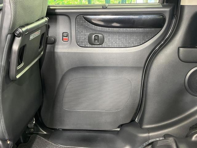 Ｎ－ＢＯＸカスタム Ｇ・ターボＬパッケージ　両側電動ドア　純正ＳＤナビ　バックカメラ　禁煙車　ハーフレザーシート　スマートキー　ＨＩＤヘッド　ビルトインＥＴＣ　クルコン　オートエアコン　純正１４インチアルミ　Ｂｌｕｅｔｏｏｔｈ　ＣＤ（45枚目）