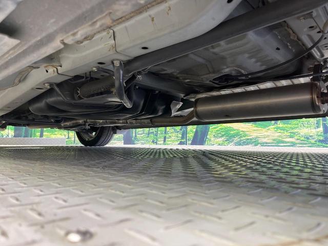 Ｎ－ＢＯＸカスタム Ｇ・ターボＬパッケージ　両側電動ドア　純正ＳＤナビ　バックカメラ　禁煙車　ハーフレザーシート　スマートキー　ＨＩＤヘッド　ビルトインＥＴＣ　クルコン　オートエアコン　純正１４インチアルミ　Ｂｌｕｅｔｏｏｔｈ　ＣＤ（46枚目）