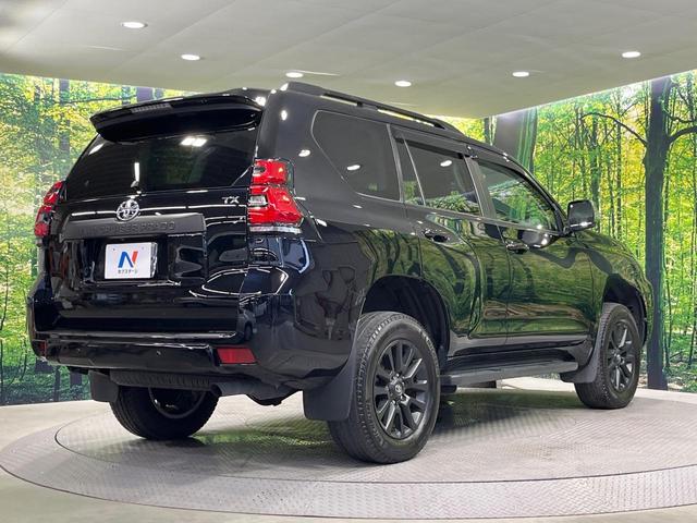ランドクルーザープラド ＴＸ　Ｌパッケージ　マットブラックエディション　４ＷＤ　全周囲カメラ　衝突被害軽減システム　レーダークルーズ　禁煙車　レザーシート　前席シートエアコン　ドラレコ　コーナーセンサー　スマートキー　ＬＥＤヘッド　ＥＴＣ２．０　オートハイビーム（17枚目）